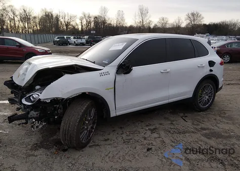 2015 Porsche Cayenne E-Hybrid S from USA, damaged, VIN WP1AE2A25FLA52876